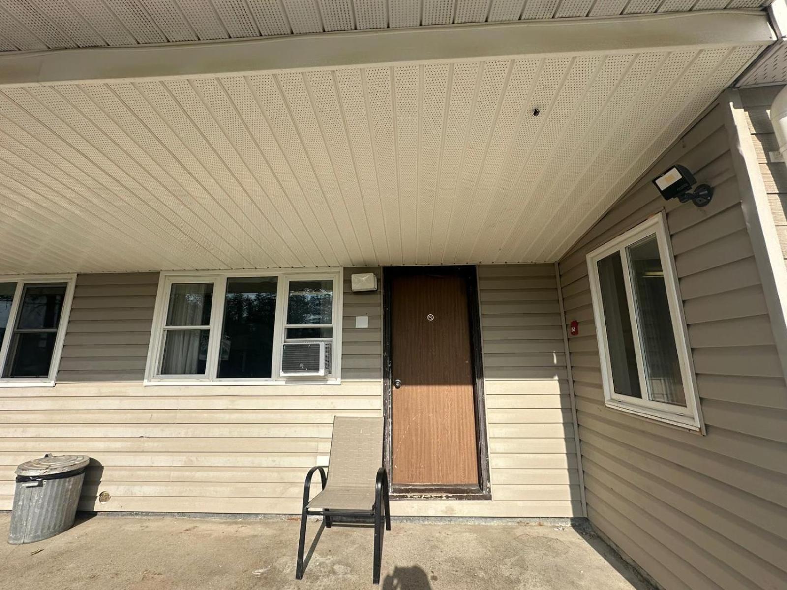 Pine Ridge Motel Timmins Exterior foto